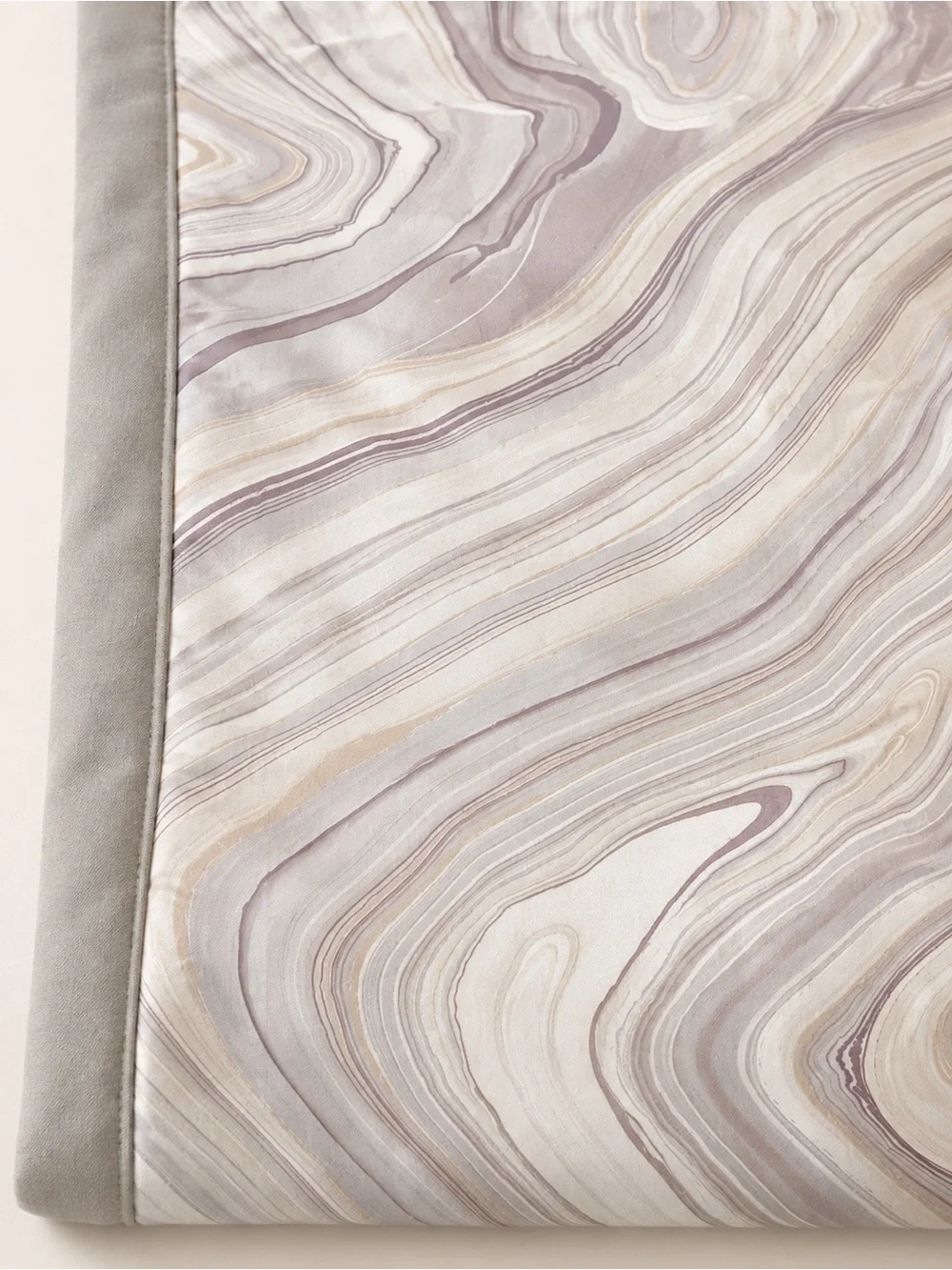 Niche soft marble